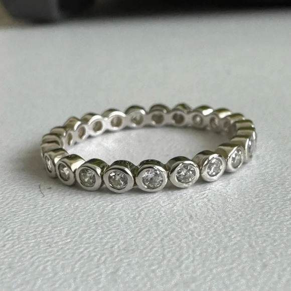 Pandora| Sterling Silver Soft Round Cut Stackable Ring - Picture 4 of 10
